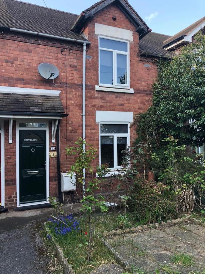 Cannock House ~ 4 Bedrooms All With Ensuite. Rugeley Exterior photo